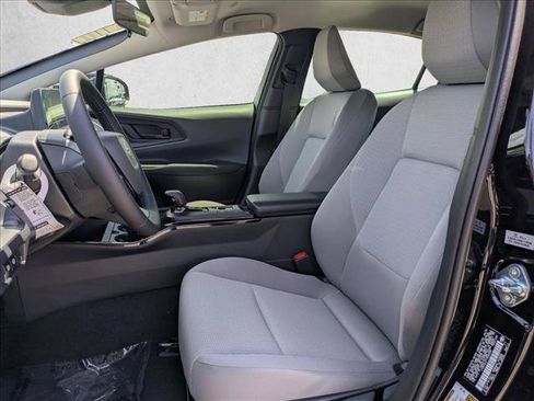 New 2026 Toyota Prius LE FWD image 4