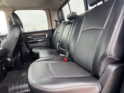 Used 2016 RAM 1500 Laramie w/ Convenience Group AWD/4WD image 14