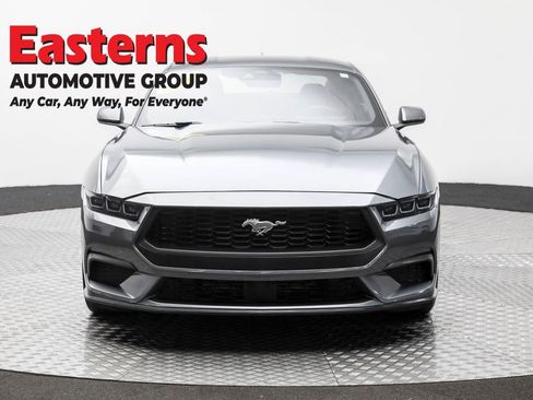 Used 2024 Ford Mustang Coupe image 2