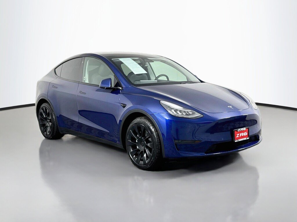 Used 2021 Tesla Model Y Long Range AWD/4WD image 7