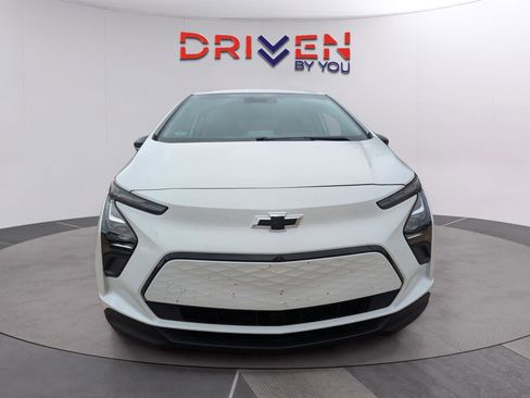 Used 2023 Chevrolet Bolt LT w/ Infotainment Package image 8