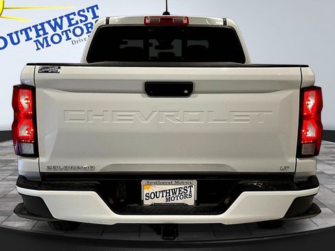 Used 2024 Chevrolet Colorado LT w/ LT Convenience Package AWD/4WD image 6