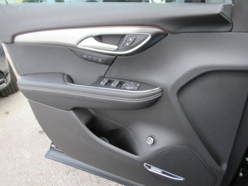 New 2026 Buick Envision Sport Touring image 28