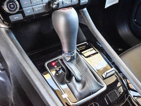 New 2026 Jeep Compass Limited image 19