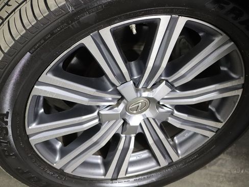 Used 2016 Lexus LX 570 4WD w/ Luxury Package image 45