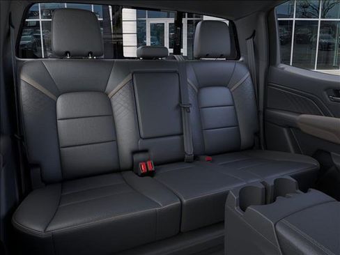 New 2026 GMC Canyon Denali image 17