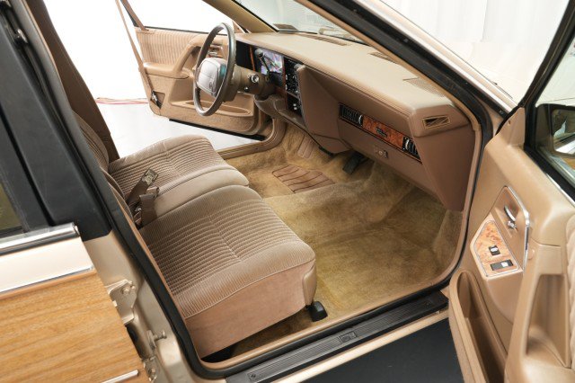 Used 1994 Buick Century Special FWD image 37