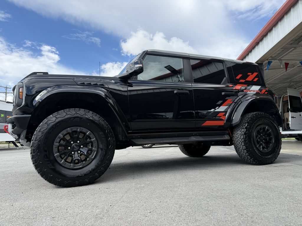 Used 2024 Ford Bronco Raptor AWD/4WD image 8