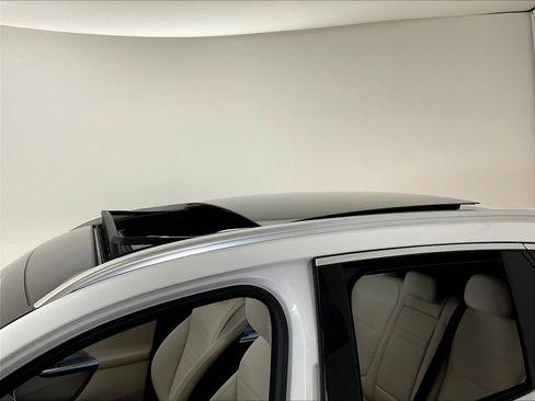 Certified 2026 Mercedes-Benz GLC 300 4MATIC image 39