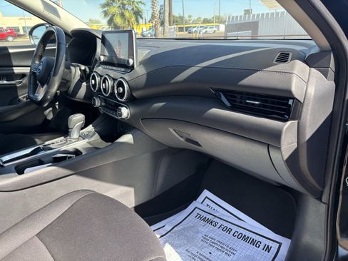 Used 2024 Nissan Sentra SV w/ All-Weather Package image 25