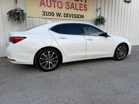 Used 2016 Acura TLX V6 FWD image 3