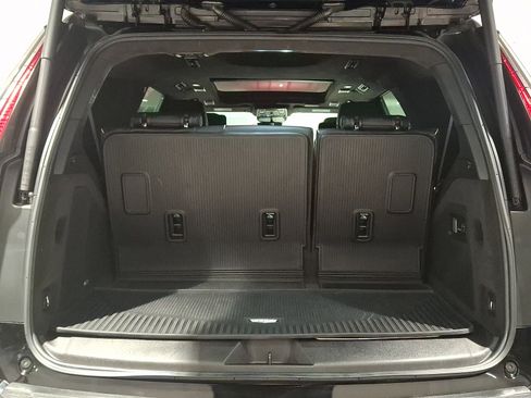 Used 2023 Cadillac Escalade Sport Platinum AWD/4WD image 23