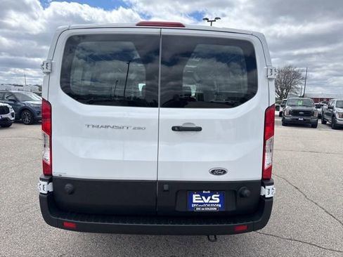 Used 2023 Ford Transit 250 Low Roof image 6
