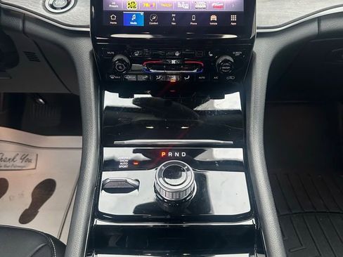 Used 2023 Jeep Grand Cherokee Limited w/ Black Appearance Package image 22