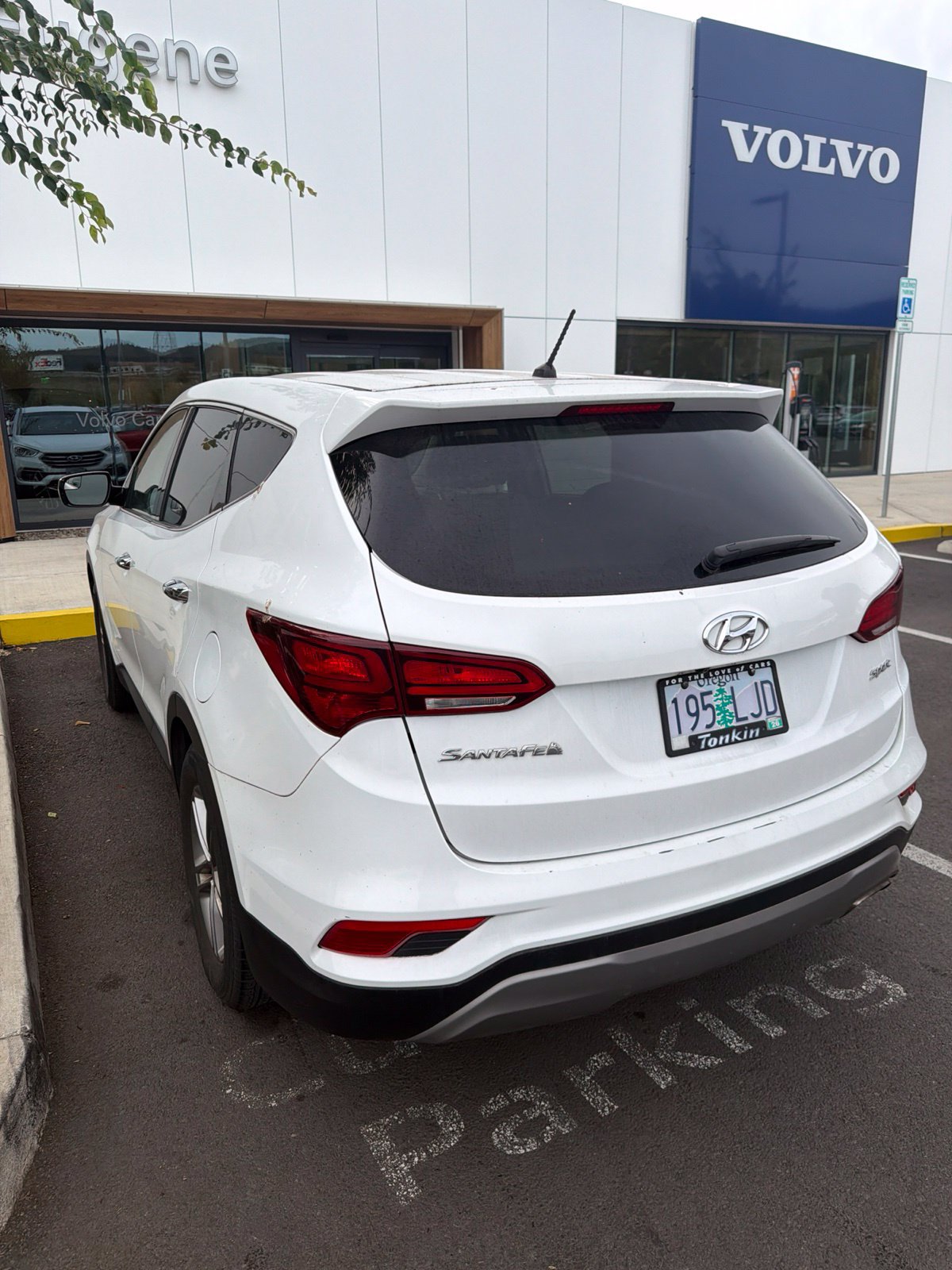 Used 2018 Hyundai Santa Fe Sport FWD image 3