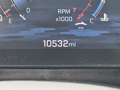 Used 2025 Chevrolet Equinox LT AWD/4WD image 24