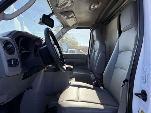New 2026 Ford E-450 and Econoline 450 Super Duty w/ Power Equipment Group image 9