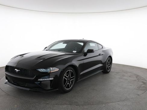 Used 2022 Ford Mustang Coupe w/ Equipment Group 101A RWD image 5