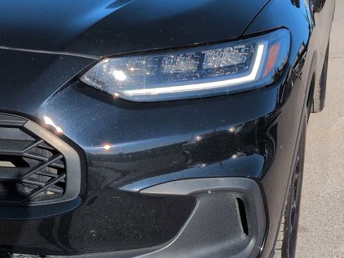 Used 2023 Honda HR-V Sport image 11