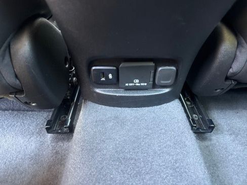 Used 2024 Chevrolet Malibu LT FWD image 24
