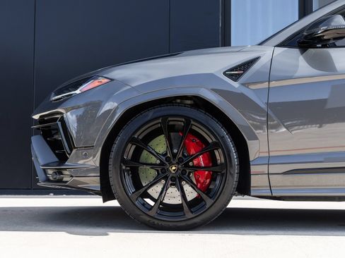 Used 2024 Lamborghini Urus S AWD/4WD image 11