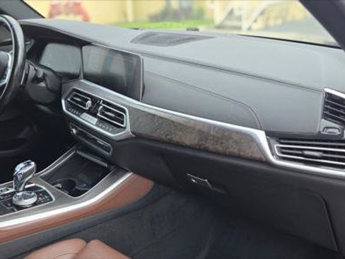 Used 2021 BMW X5 sDrive40i w/ M Sport Package RWD image 22