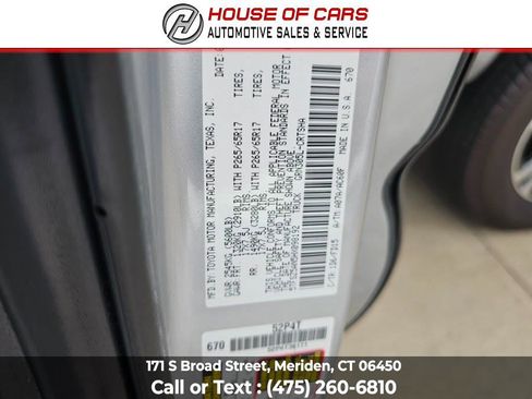 Used 2017 Toyota Tacoma TRD Sport image 51