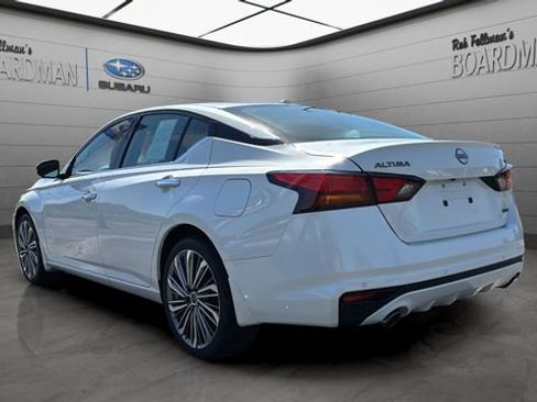 Used 2025 Nissan Altima 2.5 SL AWD/4WD image 7