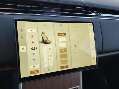 New 2025 Land Rover Range Rover SE image 23