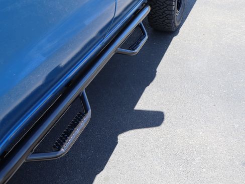 Used 2024 Chevrolet Silverado 1500 ZR2 w/ Technology Package image 19