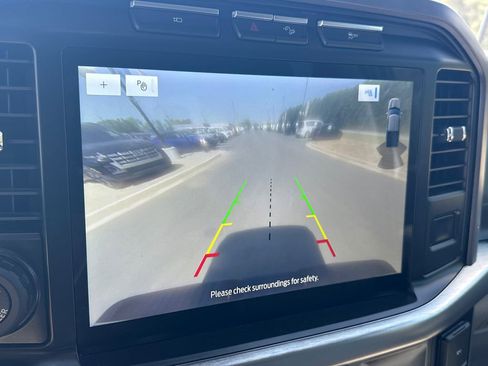 Used 2023 Ford F150 Lariat w/ FX4 Off-Road Package image 29