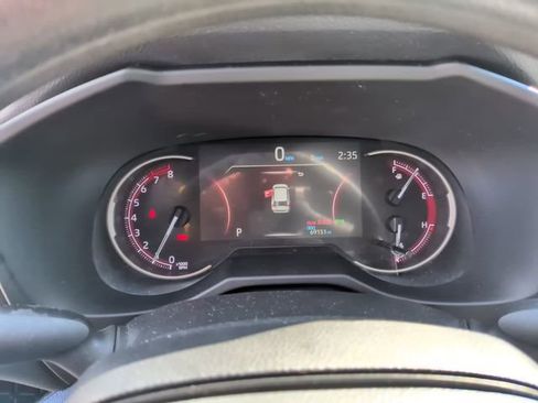 Used 2023 Toyota RAV4 XLE image 18