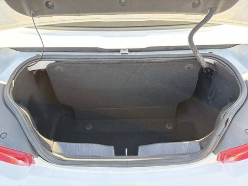 Used 2020 Chevrolet Camaro LT image 21