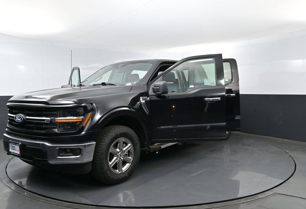 Used 2025 Ford F150 XLT w/ Equipment Group 301A Standard AWD/4WD image 24