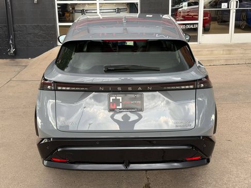 Used 2024 Nissan Ariya AWD image 15