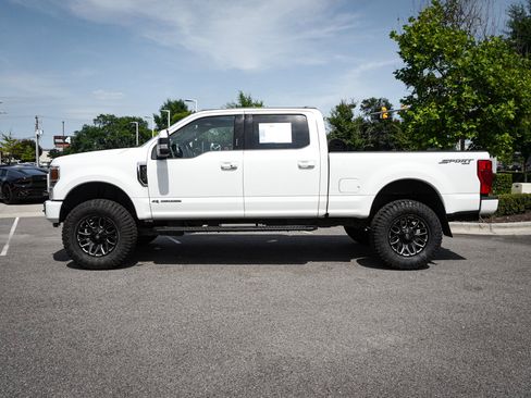 Used 2022 Ford F250 Lariat w/ Lariat Ultimate Package AWD/4WD image 7