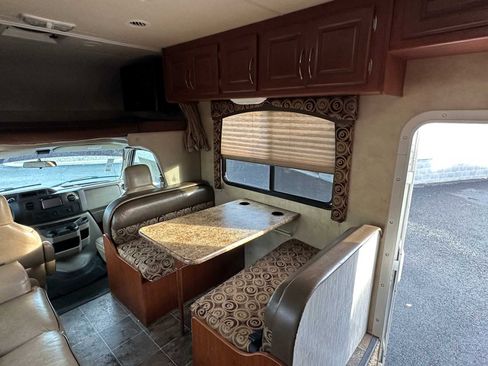 Used 2011 Ford E-450 and Econoline 450 Super Duty w/ Motorhome Prep Pkg image 13