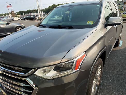Used 2021 Chevrolet Traverse High Country AWD/4WD image 6