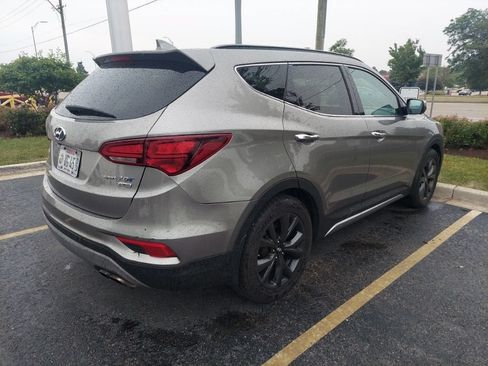 Used 2018 Hyundai Santa Fe Sport w/ 2.0T Ultimate Tech Package 05 FWD image 4