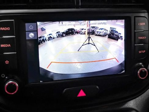 Used 2022 Kia Soul LX FWD image 21