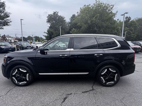 Used 2023 Kia Telluride S AWD/4WD image 4