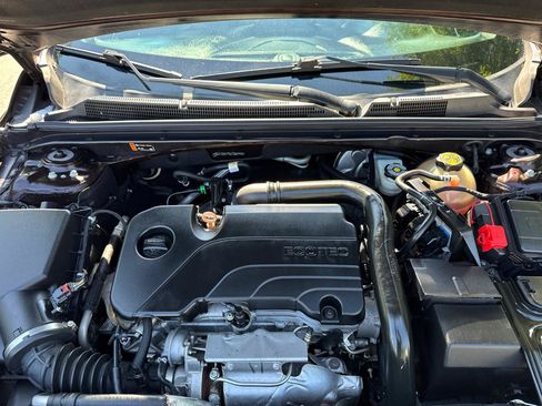 Used 2020 Chevrolet Malibu LT FWD image 8