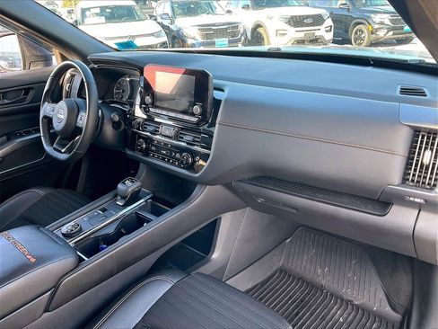 Used 2024 Nissan Pathfinder Rock Creek image 13