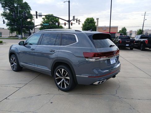 New 2026 Volkswagen Atlas SEL Premium R-Line AWD/4WD image 5