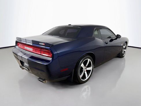 Used 2013 Dodge Challenger SRT8 RWD image 12
