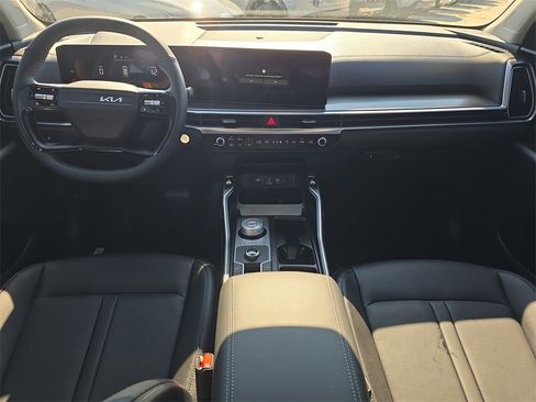 New 2026 Kia Sorento EX image 13