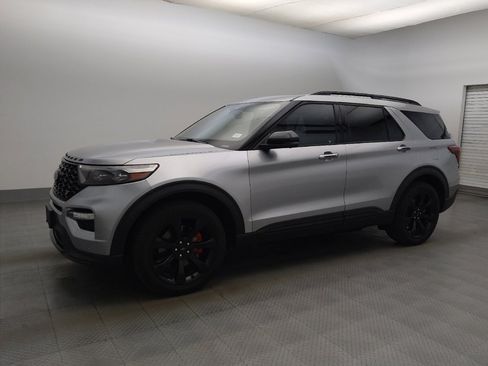 Used 2020 Ford Explorer ST w/ ST Street Pack AWD/4WD image 2