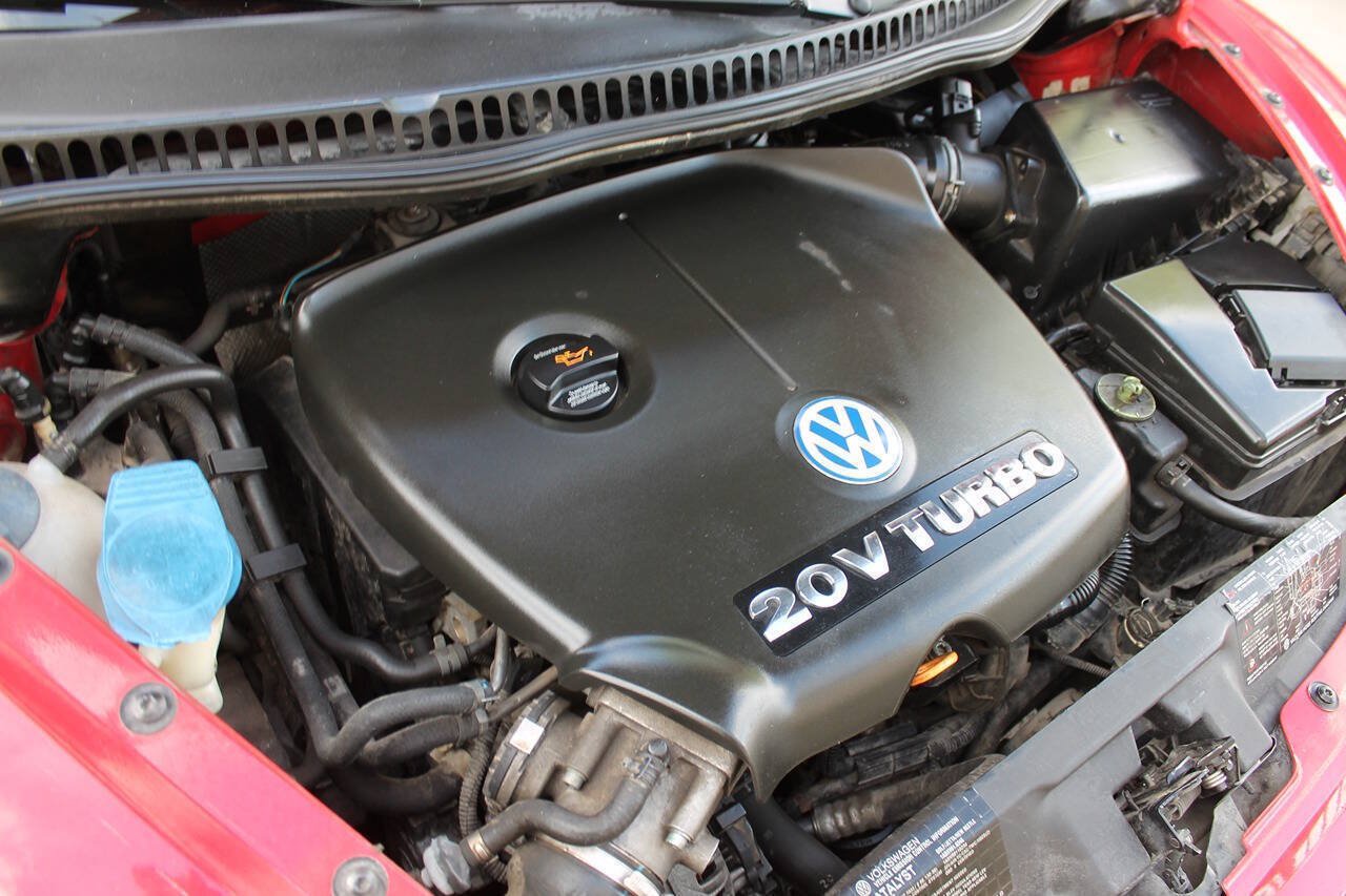 Used 2001 Volkswagen Beetle Sport FWD image 15