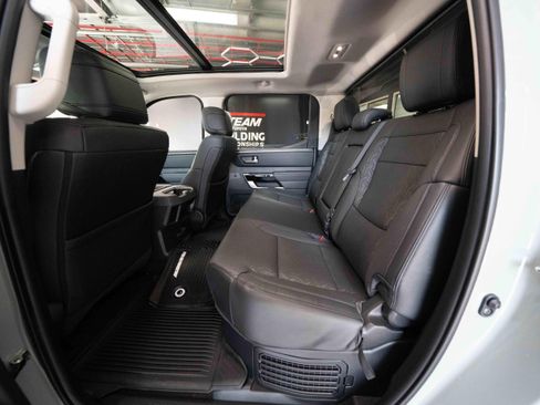 Used 2024 Toyota Tundra Limited AWD/4WD image 23