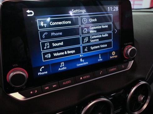 Used 2021 Nissan Sentra SV w/ Trunk Package image 19